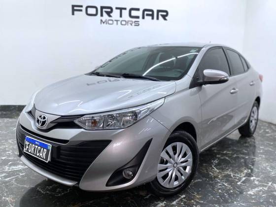 TOYOTA YARIS 1.5 16V FLEX SEDAN XL MANUAL